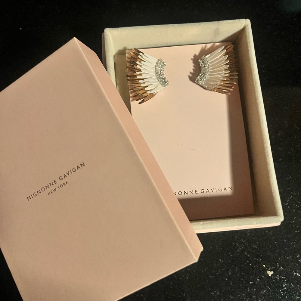 NEW Mignonne Gavigan                  Mini Madeline Gold Statement Stud Earrings